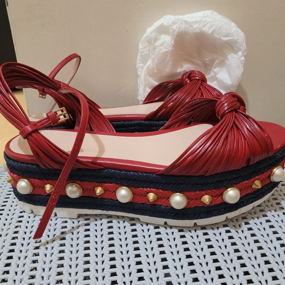 Authentic Gucci Sandals - Picture 1 of 5